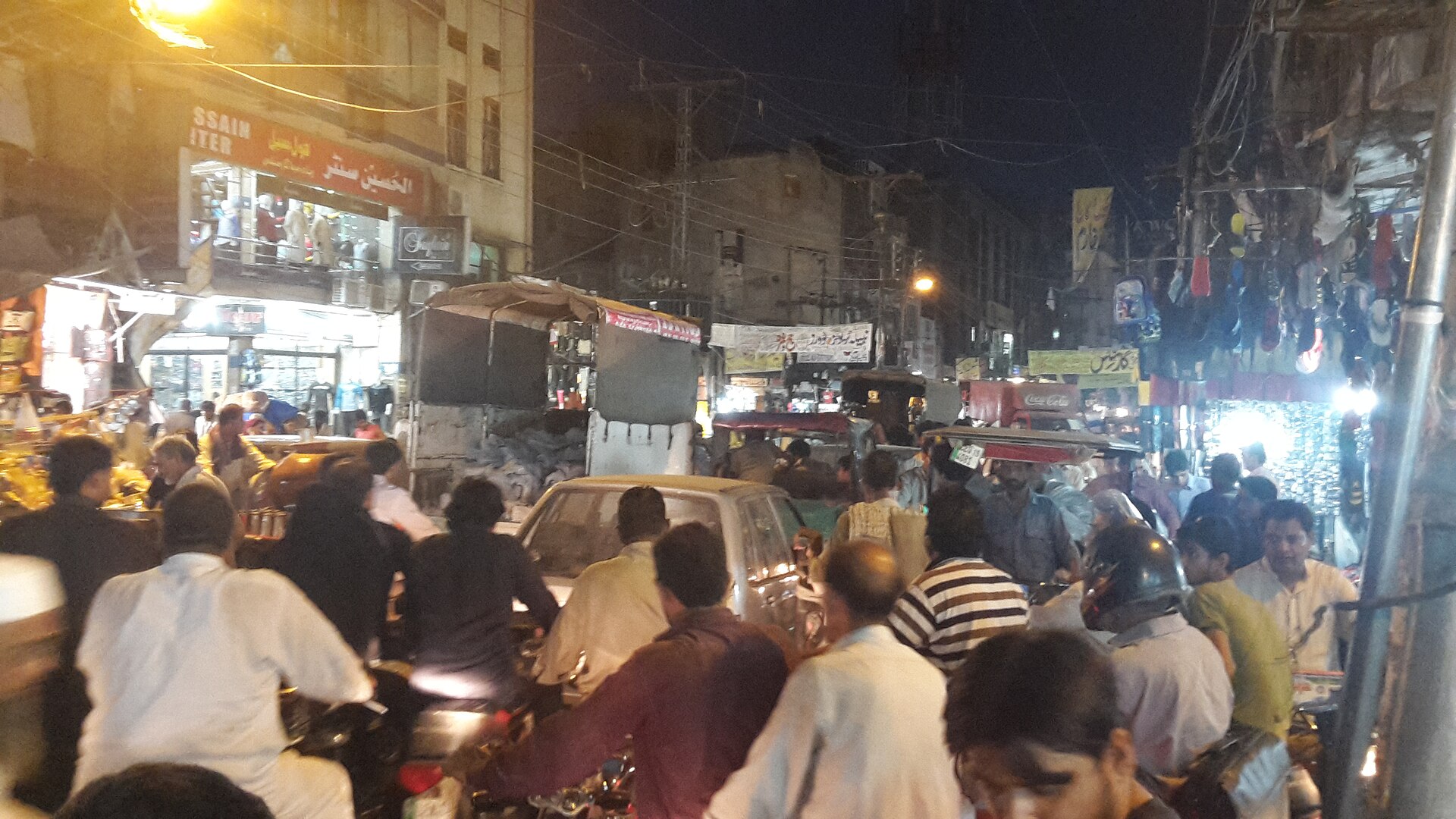 Bazaar mornings, Lahore